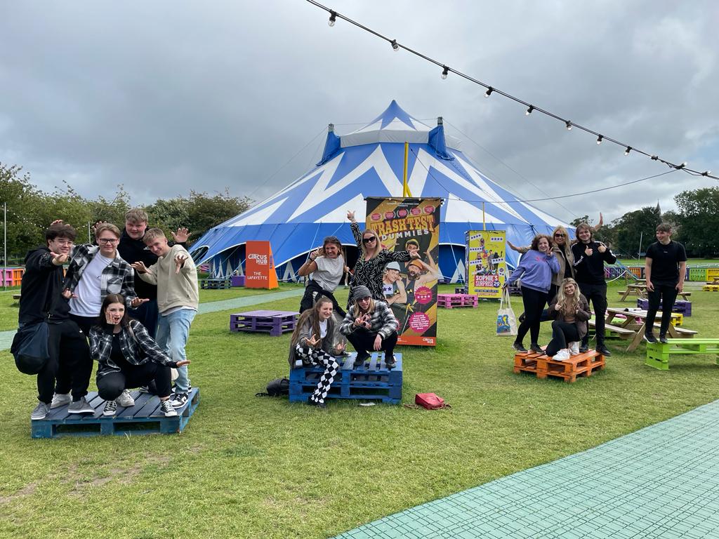 Performing arts students at Edinburgh Fringe